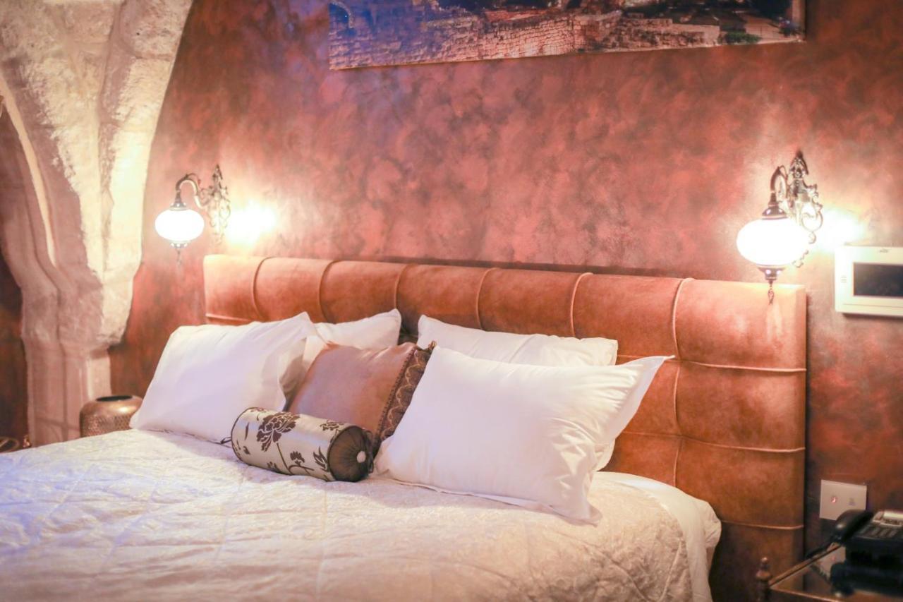 Western Wall Luxury House Jerusalem Room photo