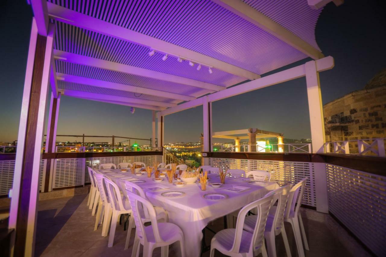 Western Wall Luxury House Jerusalem Exterior photo