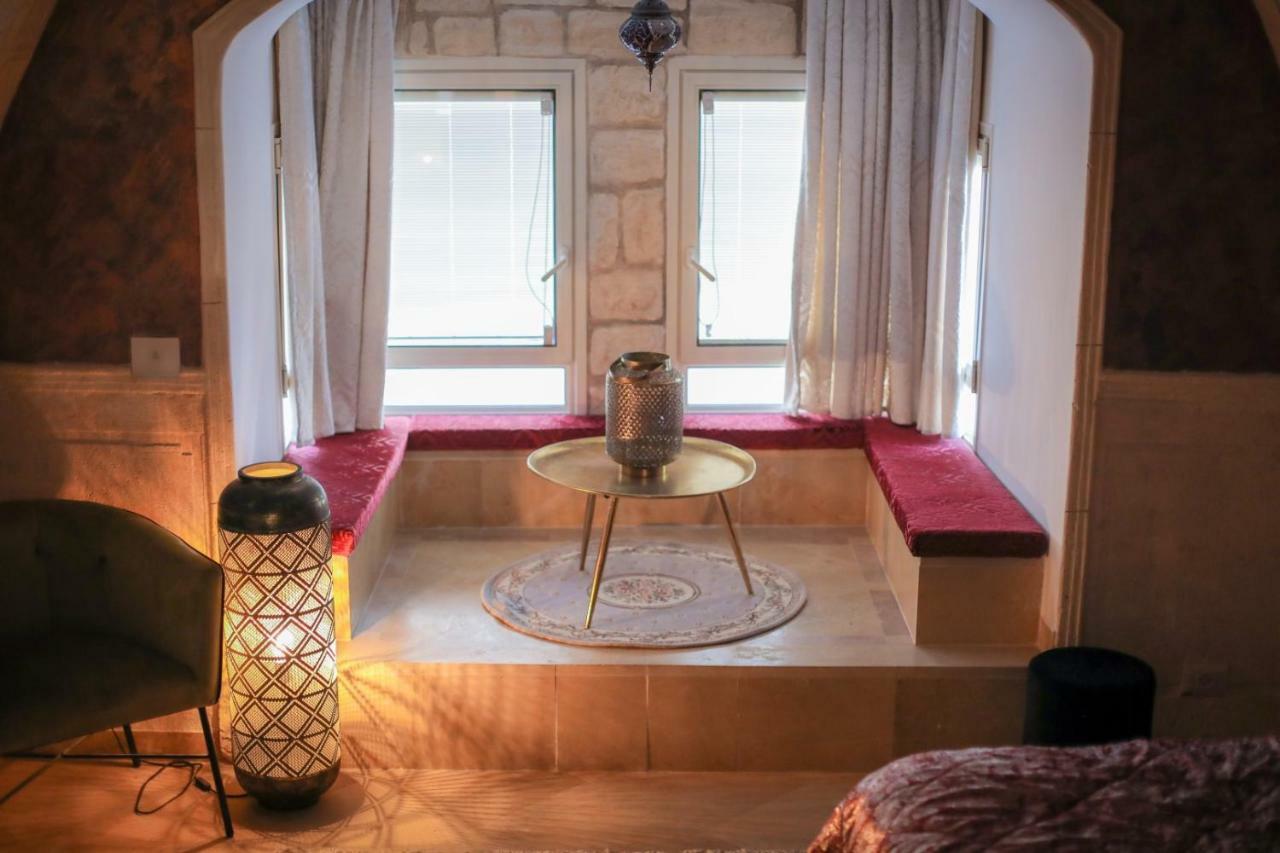 Western Wall Luxury House Jerusalem Exterior photo