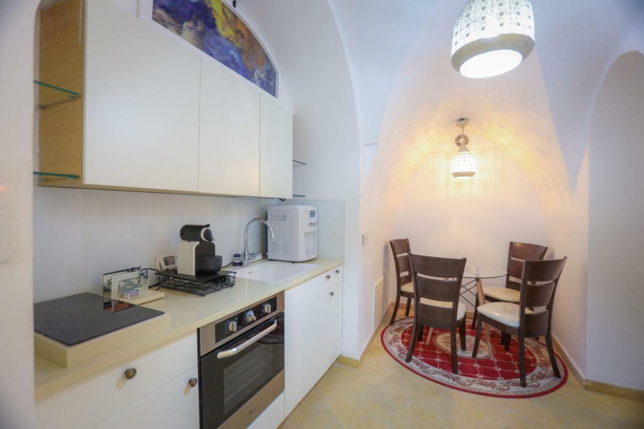 Western Wall Luxury House Jerusalem Exterior photo