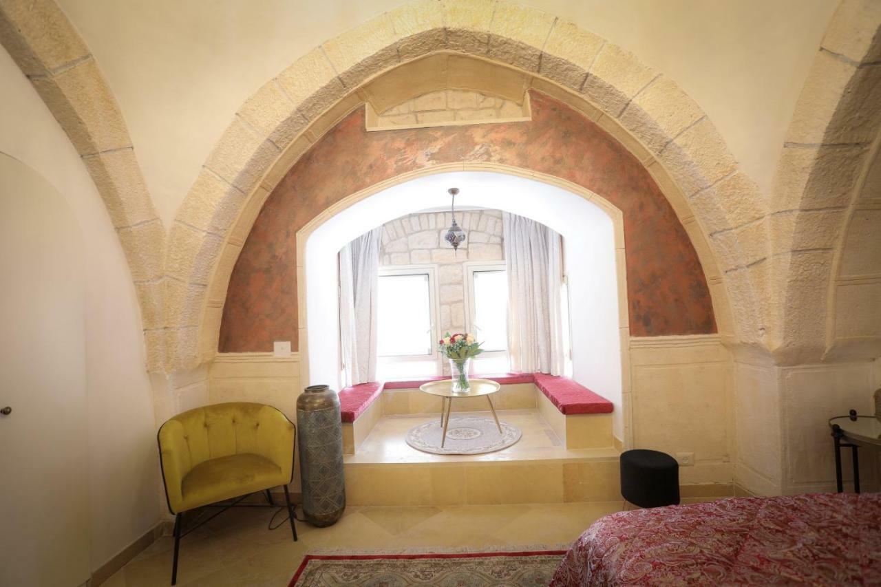 Western Wall Luxury House Jerusalem Exterior photo