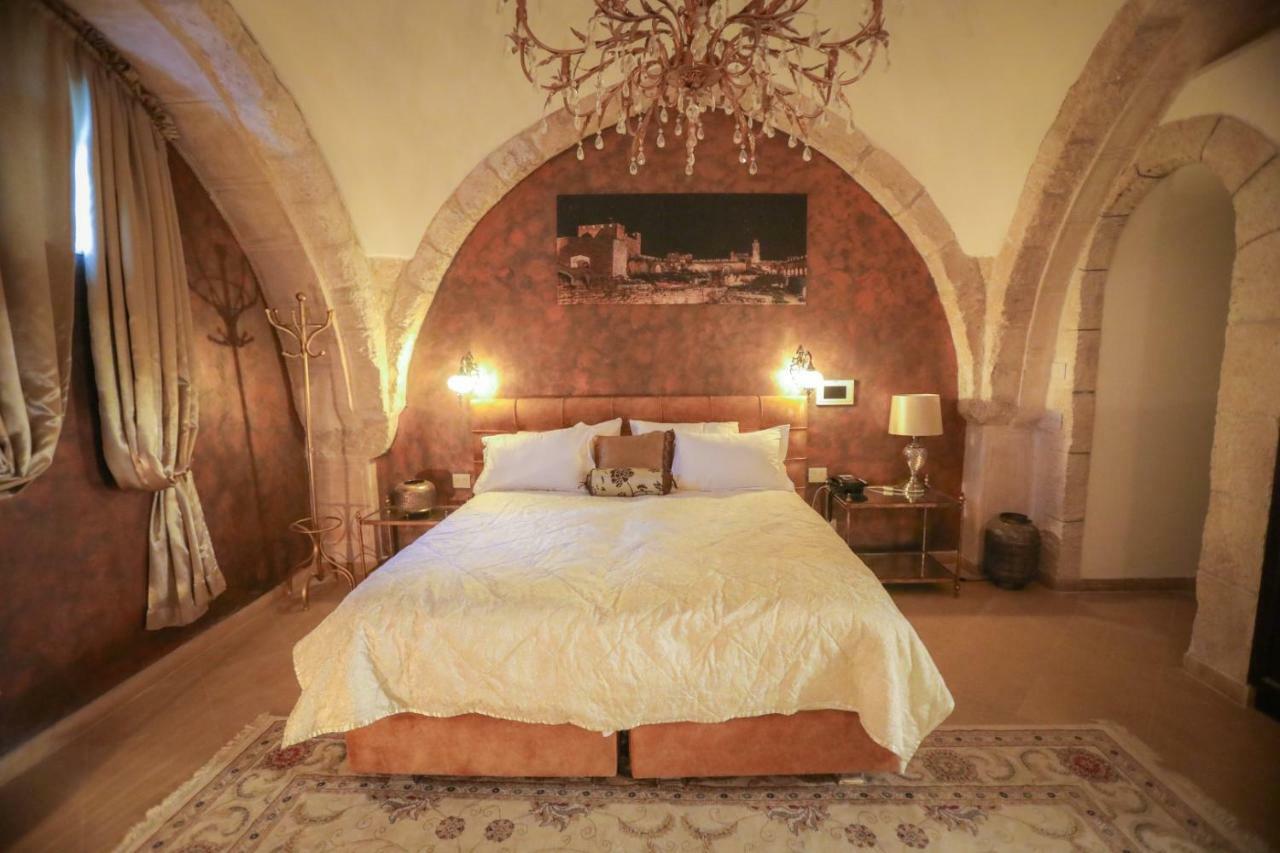 Western Wall Luxury House Jerusalem Exterior photo